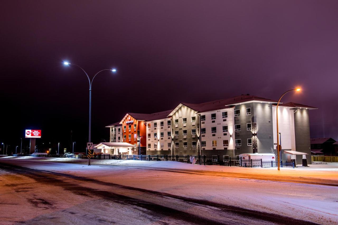 Best Western Plus Chateau Fort St. John Екстериор снимка