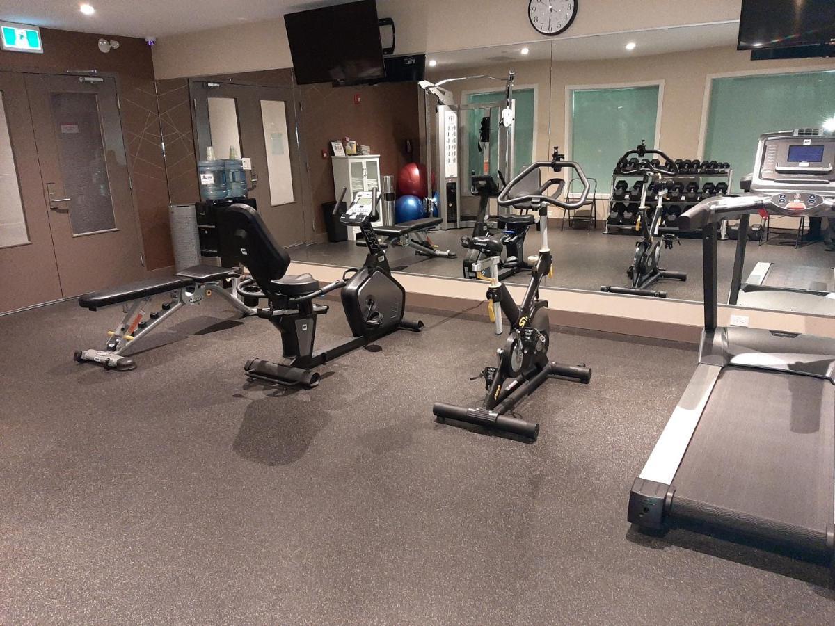Best Western Plus Chateau Fort St. John Екстериор снимка