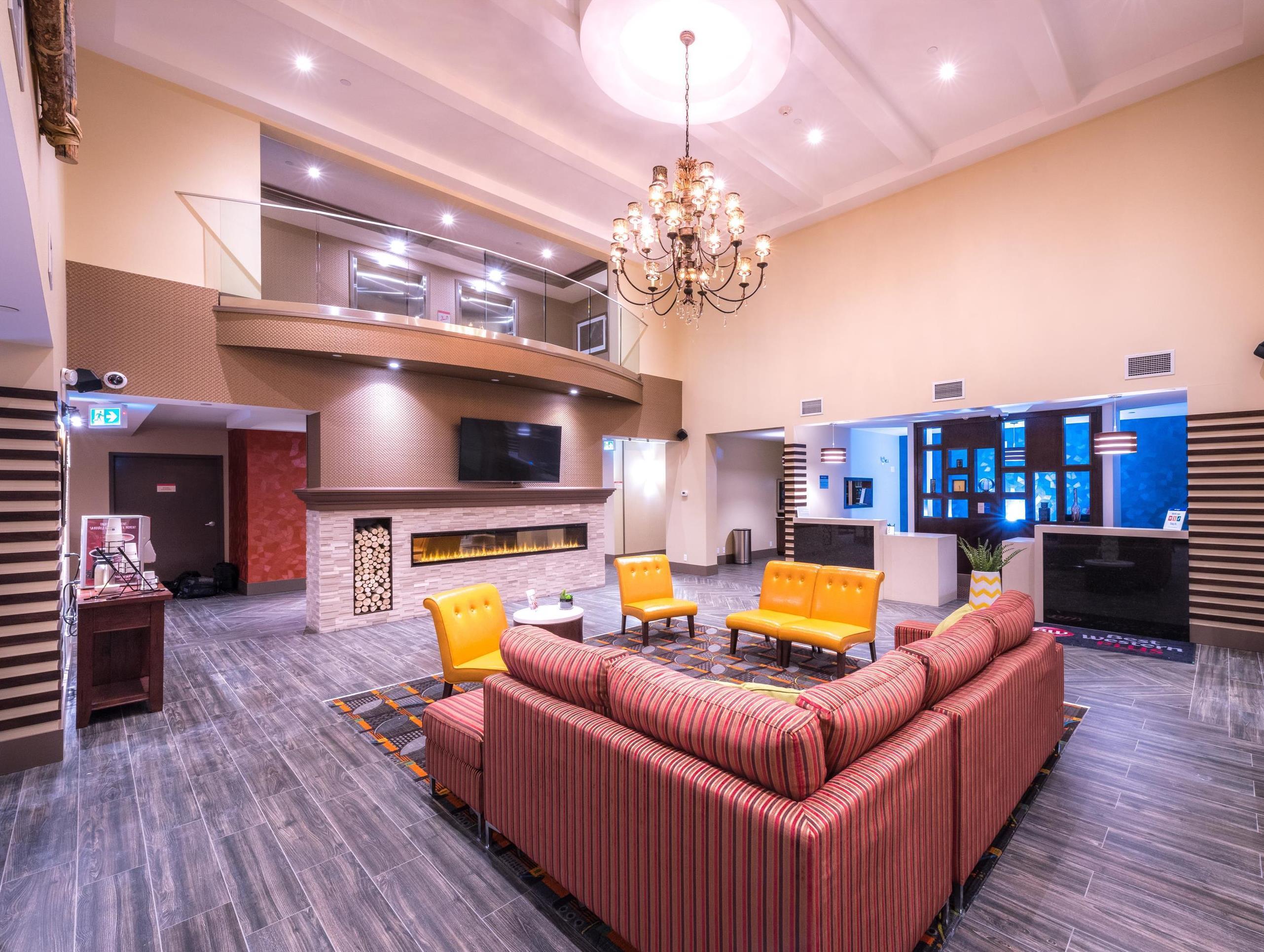 Best Western Plus Chateau Fort St. John Екстериор снимка